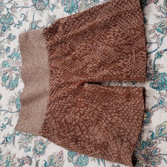 NVGTN Shorts - Picture 6 of 9